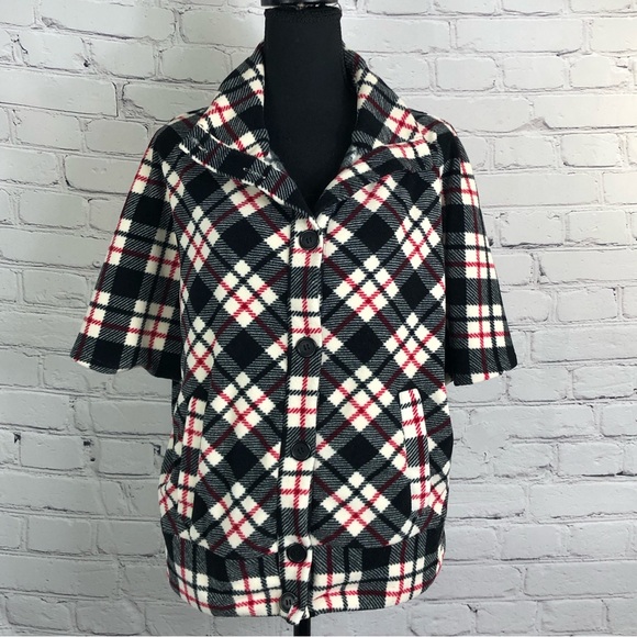 LIZ CLAIBORNE ACTIVE FLEECE PLAID RED/BLACK PONCHO/CAPE SIZE (L) - Picture 4 of 14